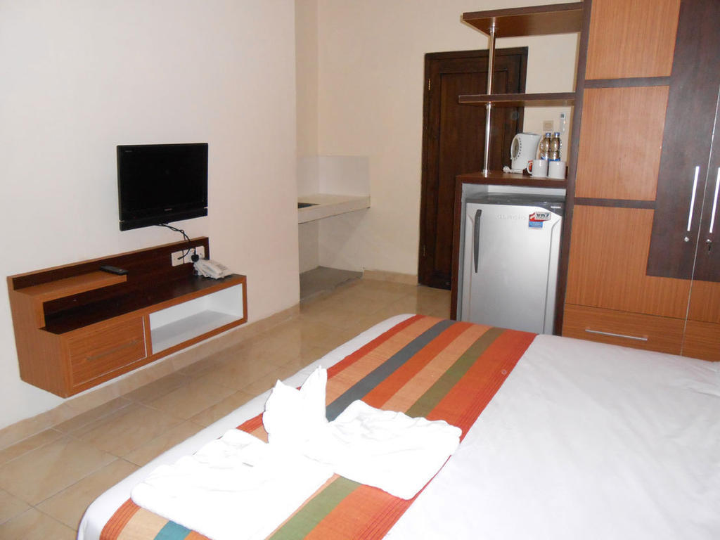 Отель Pineapple Mansion Surakarta  Номер фото