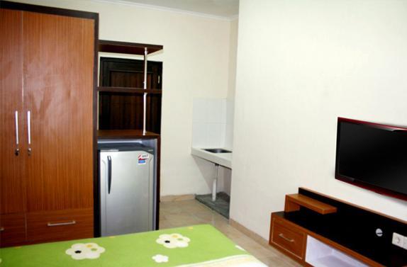 Отель Pineapple Mansion Surakarta  Номер фото